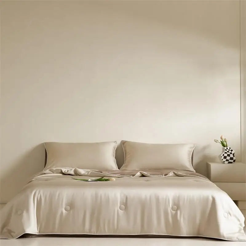 Eucalyptus Bliss: Silk Comforter Set with Cotton Fill & Soft Touch