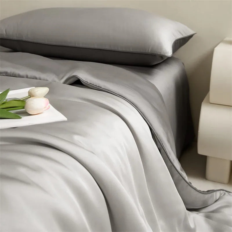 Eucalyptus Bliss: Silk Comforter Set with Cotton Fill & Soft Touch